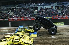 MONSTER JAM